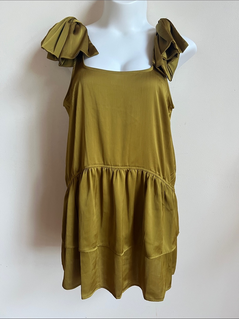Mini ruffle Dress with Statement Shoulder Bows 20s style flapper NWT chartreuse
